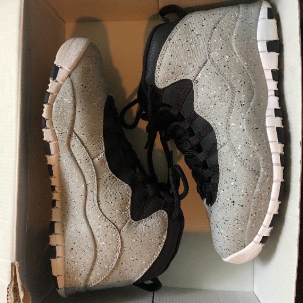 Shoes